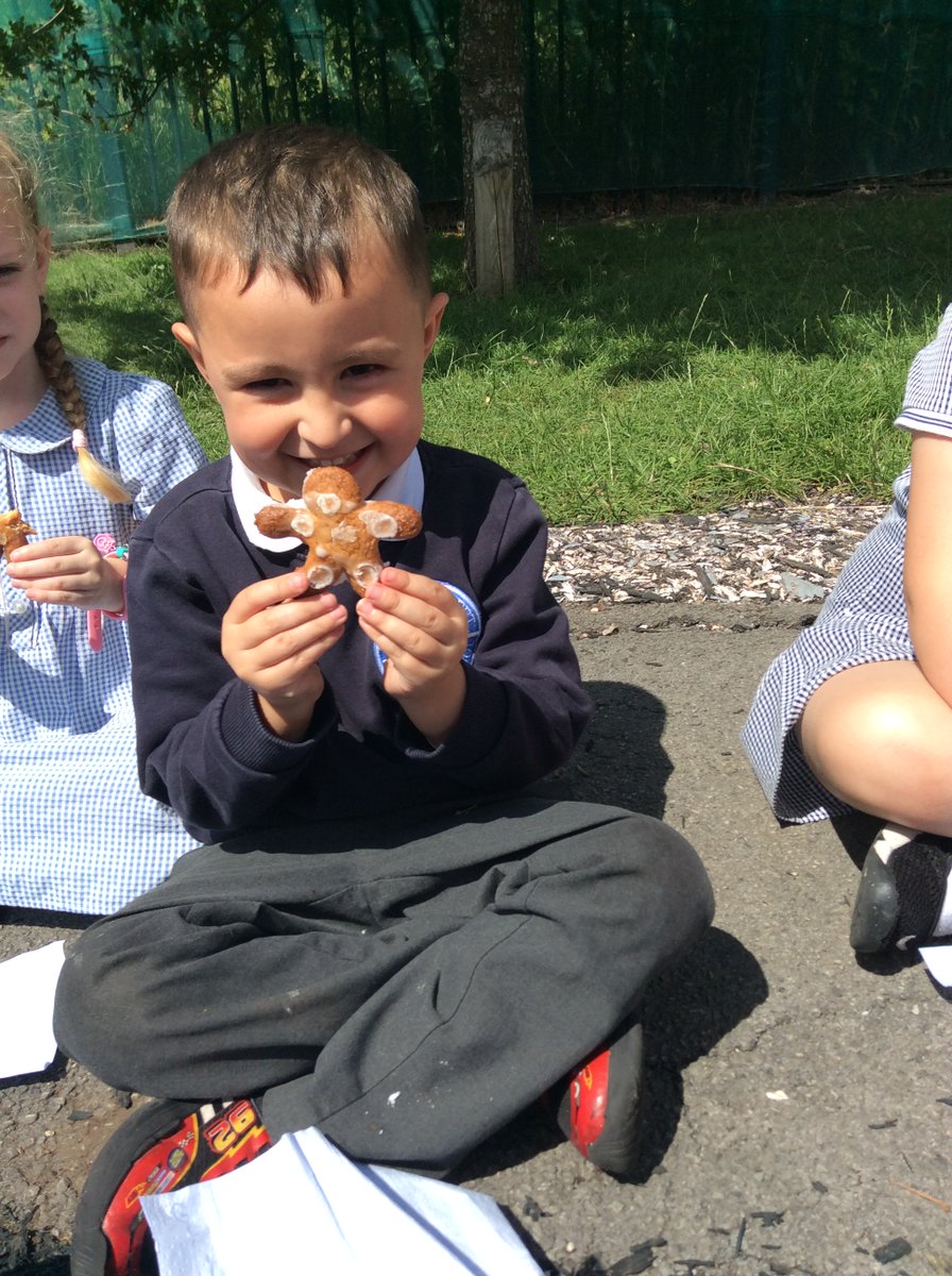 EarlyYearsPoplarStreet tweet media