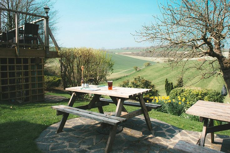 Britain's Lost & Living Pubs tweet media