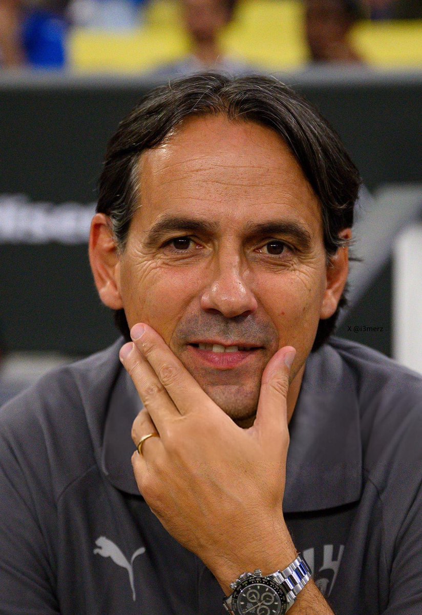 في الهلال .. نملك اعظم مدرب في القارة واحد اعظم المدربين في العالم حاليًا .. انت من مدرب فريقك؟ 💙