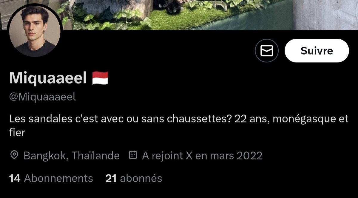 Boblox_'s tweet photo. @Miquaaaeel @lereveildatlas @RENATO251948742 Mickael qui ne vit pas en France et dans un pays de privilégier ouvre sa grande gueule. Mickael aime sucer dans les caves de cité. https://t.co/eAZEiE8JKU