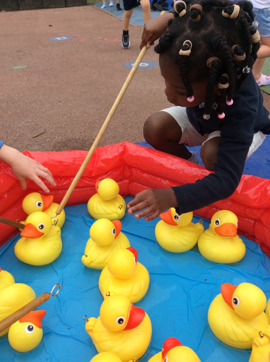 EarlyYearsPoplarStreet tweet media