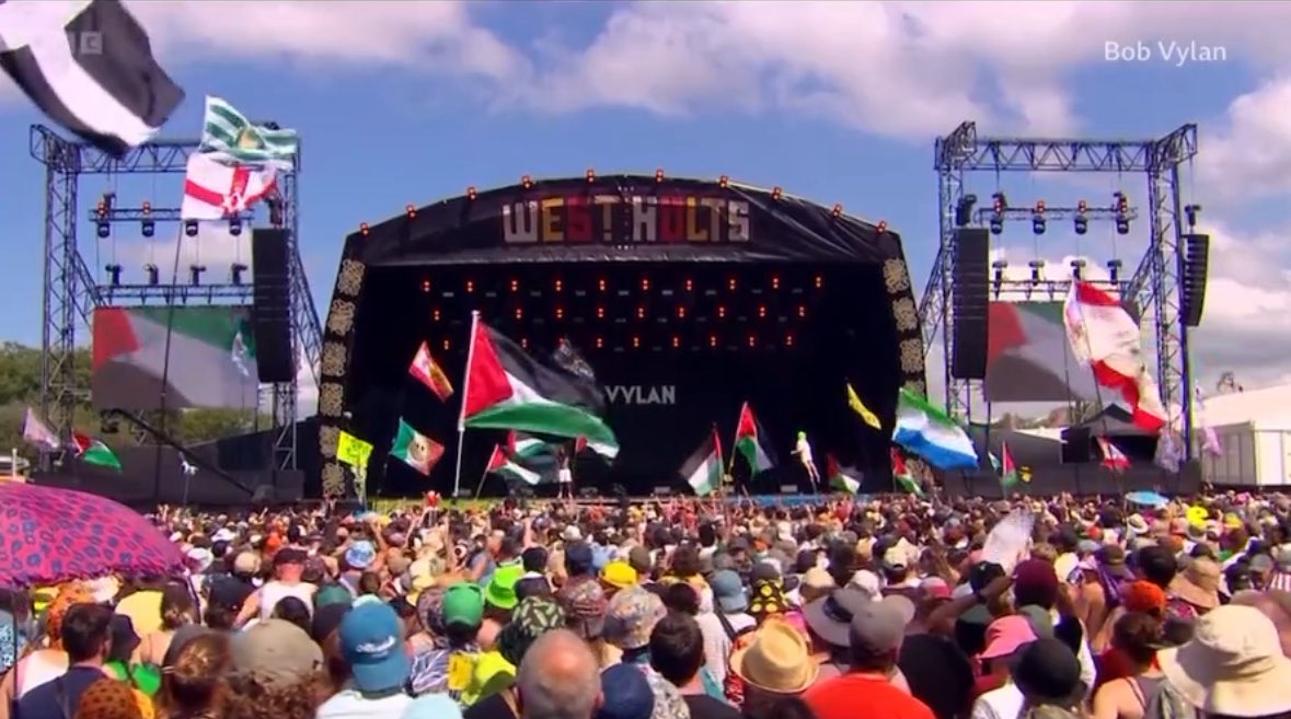 ArchRose90's tweet image. Hi @IDF 

I have located another Iranian oil refinery.