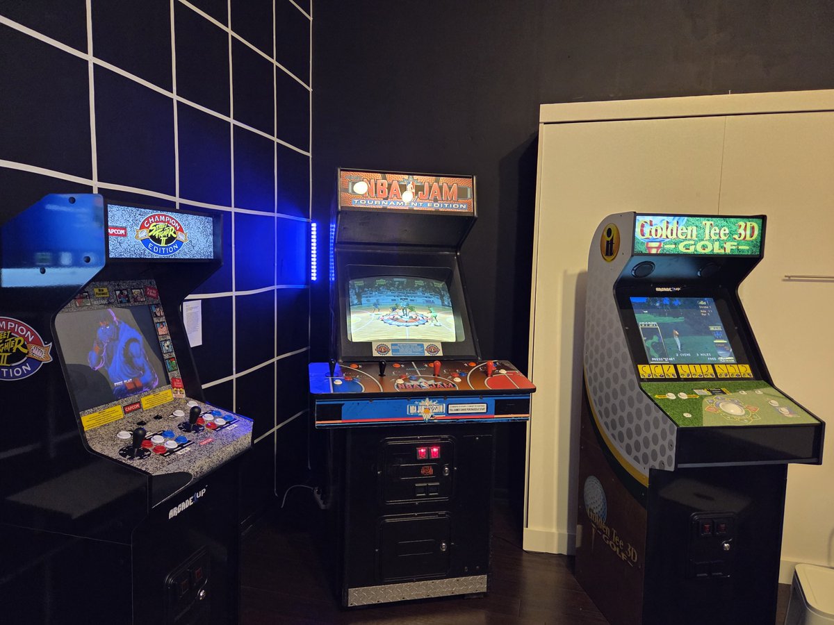 chigamespace's tweet image. We're open and pristine - just for you!
chicagogamespace.com/exhibitions/sh…
It's the final day of our special Shadow of the Colossus exhibit!
Our next showcase is up on our website; you can book now!