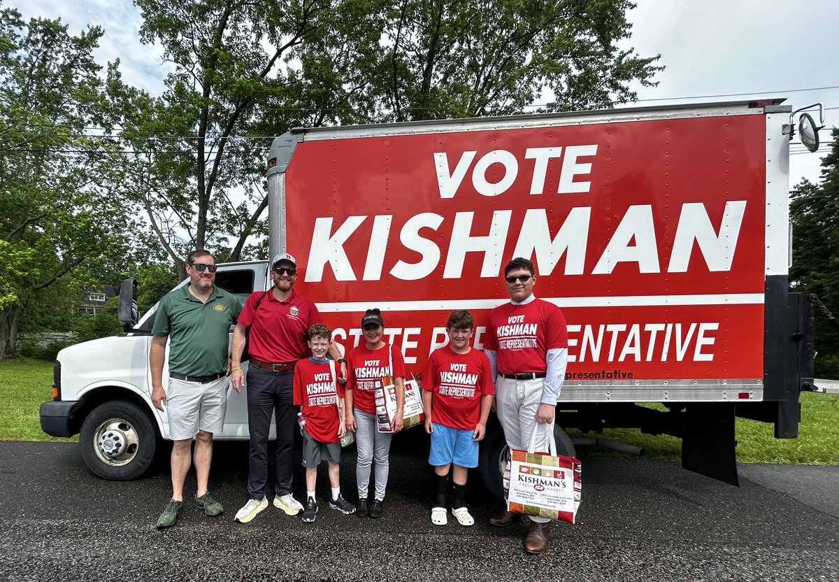 MKishman's tweet image. A great turnout for the City of Canal Fulton Canal Days Parade. Thank you to everyone who came out and walked. #OH50