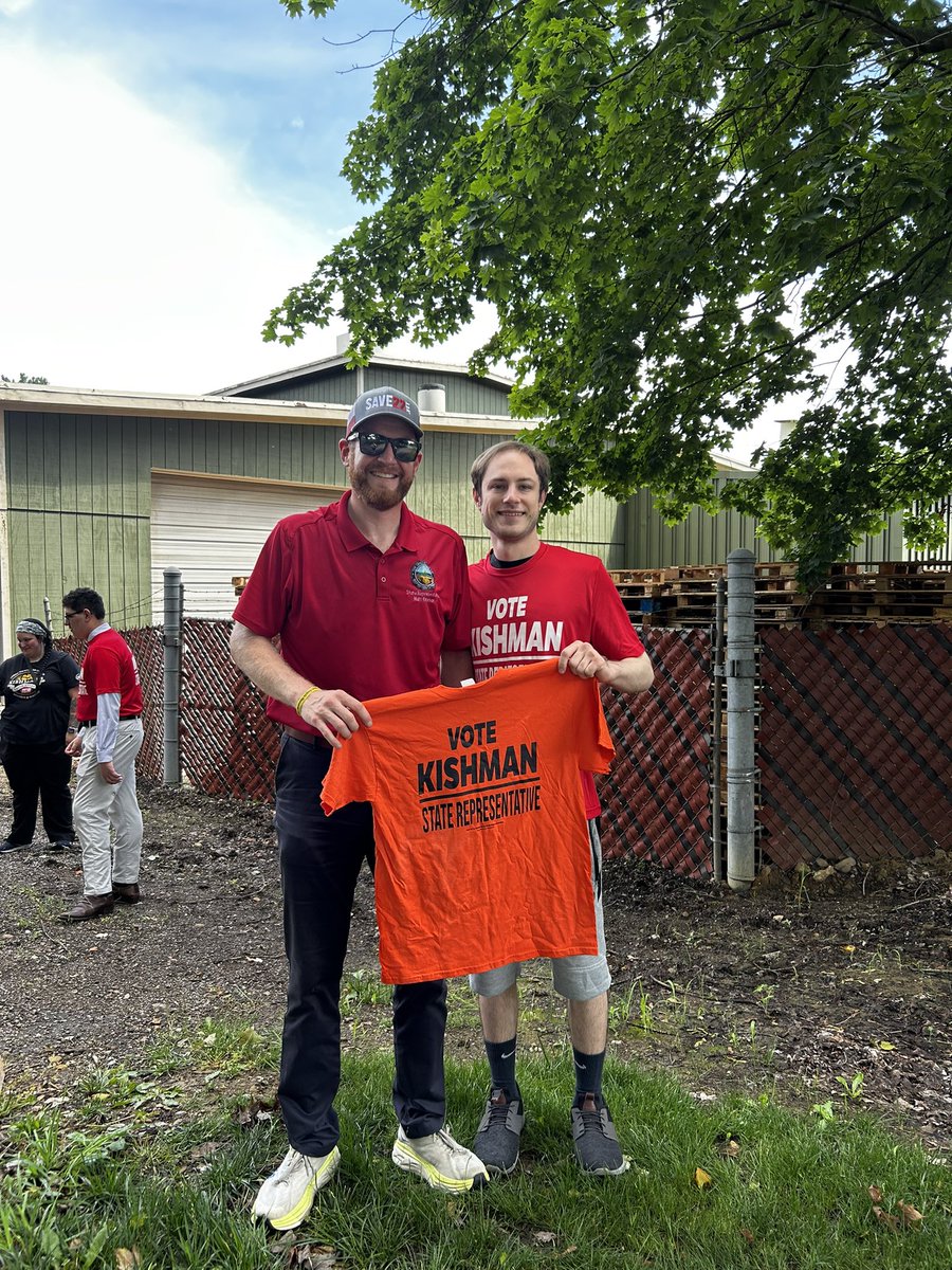 MKishman's tweet image. A great turnout for the City of Canal Fulton Canal Days Parade. Thank you to everyone who came out and walked. #OH50