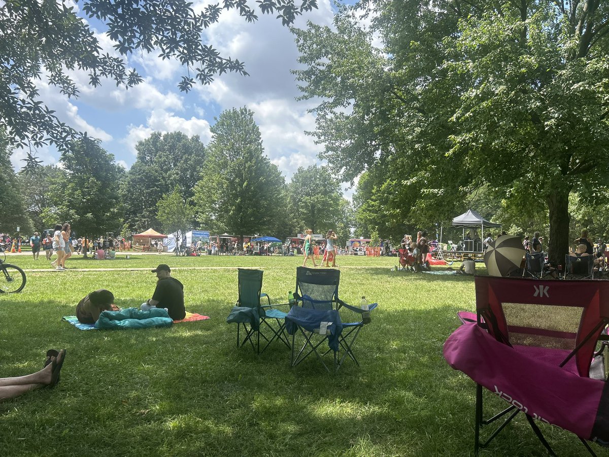 Dortch4W's tweet photo. Happy #comfest everyone! https://t.co/ersMe6psTn