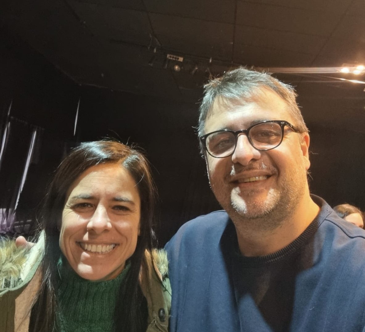 Rosario no olvida quién se quedó y dio la cara cuando más lo necesitaba. Mientras otros se fueron o miraban para otro lado, hubo quienes pusieron el cuerpo, trabajaron en silencio y empezaron a cambiar la historia. 

Hoy, ese compromiso se ve en cada obra, en cada barrio, en cada
