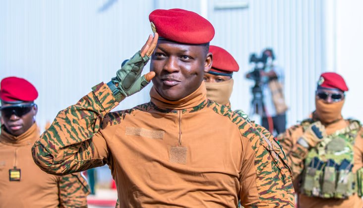 🇧🇫⚡عـاجـل 

بوركينا فاسو حققت 18 مليار دولار من مناجم الذهب منذ تولّي إبراهيم تراوري الحكم.💰