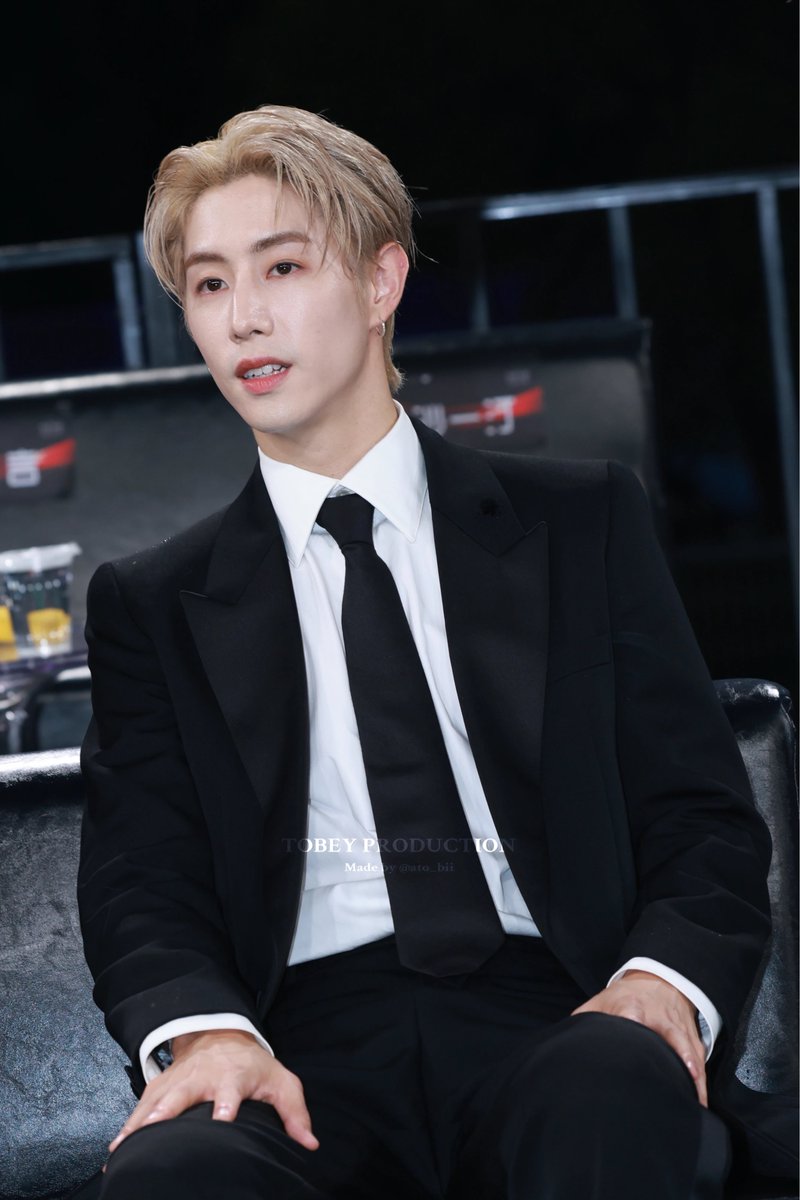 withyoumarktuan's tweet photo. 250628 Mark Tuan attending the Bazaar Gala Shanghai

📸ig: ato_bii
Reposted with permission ♥️

MARK TUAN AT BAZAAR GALA SHANGHAI 
#MarkTuanxBazaarGala
#MarkTuan #Mark #段宜恩 #마크 
@marktuan @DNAmngmnt https://t.co/Q7AaF54b33
