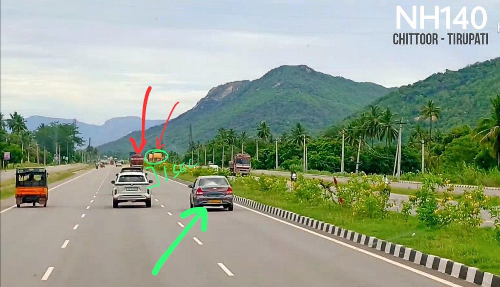 motordave2's tweet photo. Infrastructure needs ‘Road & Lane Disciplines’ followed by ‘Braking Distance Gaps’ b/w cars.
- Lorries on Fast Overtaking Lane
- Braking Distance b/w white car & the car ahead? #1Second.
- Cab on the Fast Overtaking Lane, #SpeedGovernor?
- Median Height 1ft, #No Crash Barriers?
- Auto?
@NHAI_Official @MORTHIndia
@ChristinMP_ @bhavibee @anil_lulla
@DriveSmart_IN @dabir @Nik_blr @skr77s @kirankumargoli @kiranurs @mabhishek242 @RCBengaluru @sumanthchandar @Lutapi_ @lkrajkumar @gokul1701 @sss3amitg @manachittooru
#RoadSafety