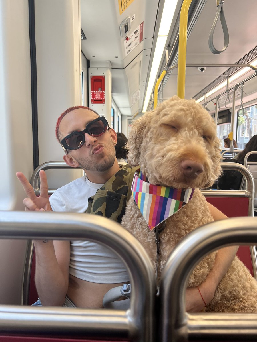 a1brian__'s tweet photo. Take this HATERS 🏳️‍🌈🏳️‍🌈 https://t.co/nIGeaauFPT
