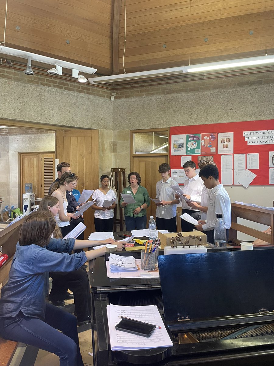Stile Antico (@stileantico) on Twitter photo 🎶 A great day at <a href="/Southwarkcathed/">Southwark Cathedral</a> exploring consort singing, small ensembles, & wonderful music by Palestrina & Gibbons with choristers from around London, culminating in a lovely evensong! Thanks to all who came to support & for the enthusiasm of all our great young singers! 🎶 A great day at <a href="/Southwarkcathed/">Southwark Cathedral</a> exploring consort singing, small ensembles, & wonderful music by Palestrina & Gibbons with choristers from around London, culminating in a lovely evensong! Thanks to all who came to support & for the enthusiasm of all our great young singers!
