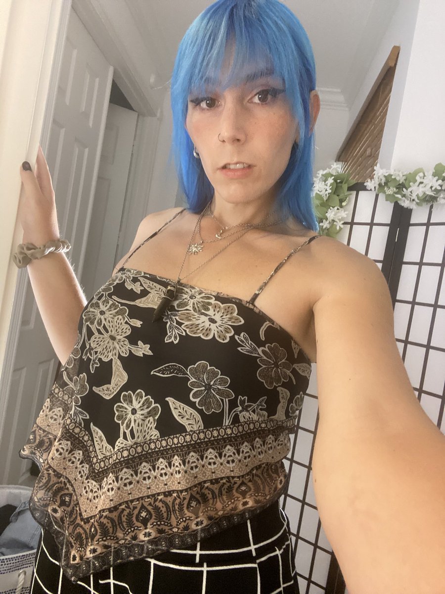 It’s Saturday! Time to be a lazy bum 😋