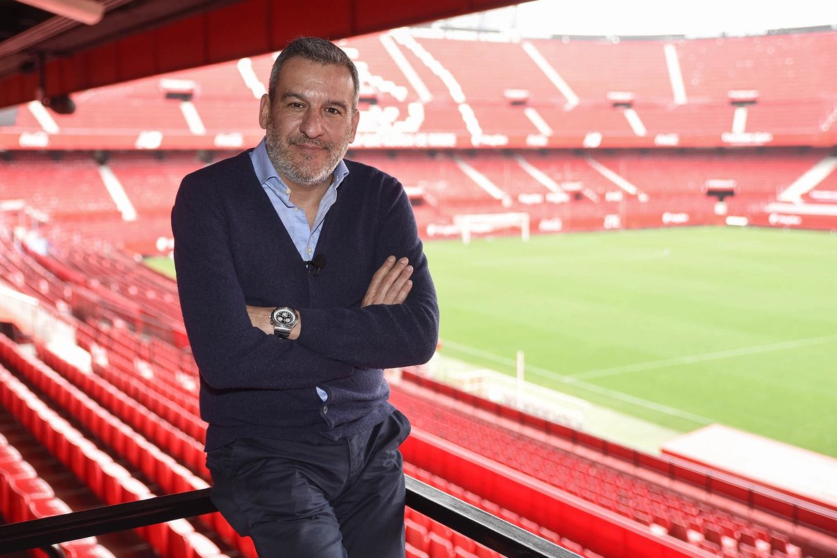 La reacción del CA a la gran manifestación del 26-J, es despedir empleados cualificados.

Fulminan el Área de Historia, mancillan a un Dorsal de Leyenda, y despiden a la persona que atendía el Área Social del <a href="/SevillaFC/">Sevilla Fútbol Club</a>.

Tocan todo, menos sus sueldos.

Un abrazo, Manolo Salado.