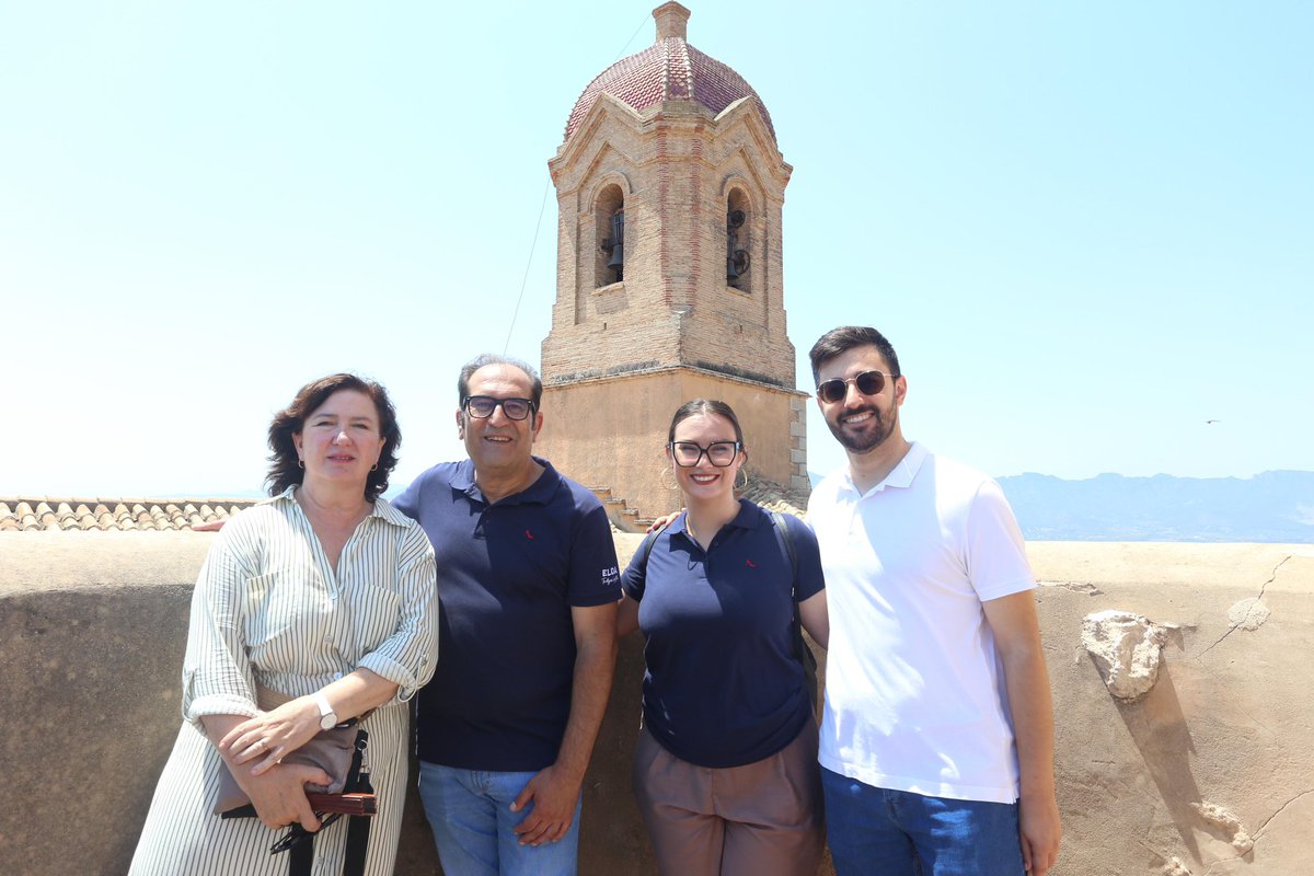 Jornada de convivencia de la elección de las Falleras Mayores de Elda 2025 en 📍 Cullera

Gracias al Ayuntamiento de Cullera por recibirnos y a la Junta Local Fallera por todas las atenciones que nos han brindado 🔥

¡Muchas suerte a todas las candidatas! 🙌🏻🤩

#Elda #Fallas