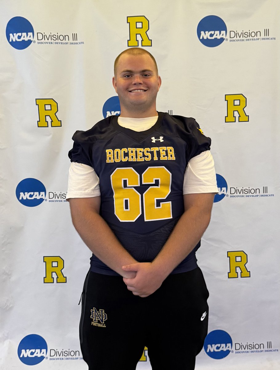 LuckySpringer75's tweet image. After a great visit with @IamcoacHHeav and a conversation with @ChadMartinovich ! I am extremely excited and blessed to have received my second offer to the University of Rochester!
Go Yellowjackets!! #CLIMB
@UofR @CoachRuest @Coach_JRowe @EvanYabu
