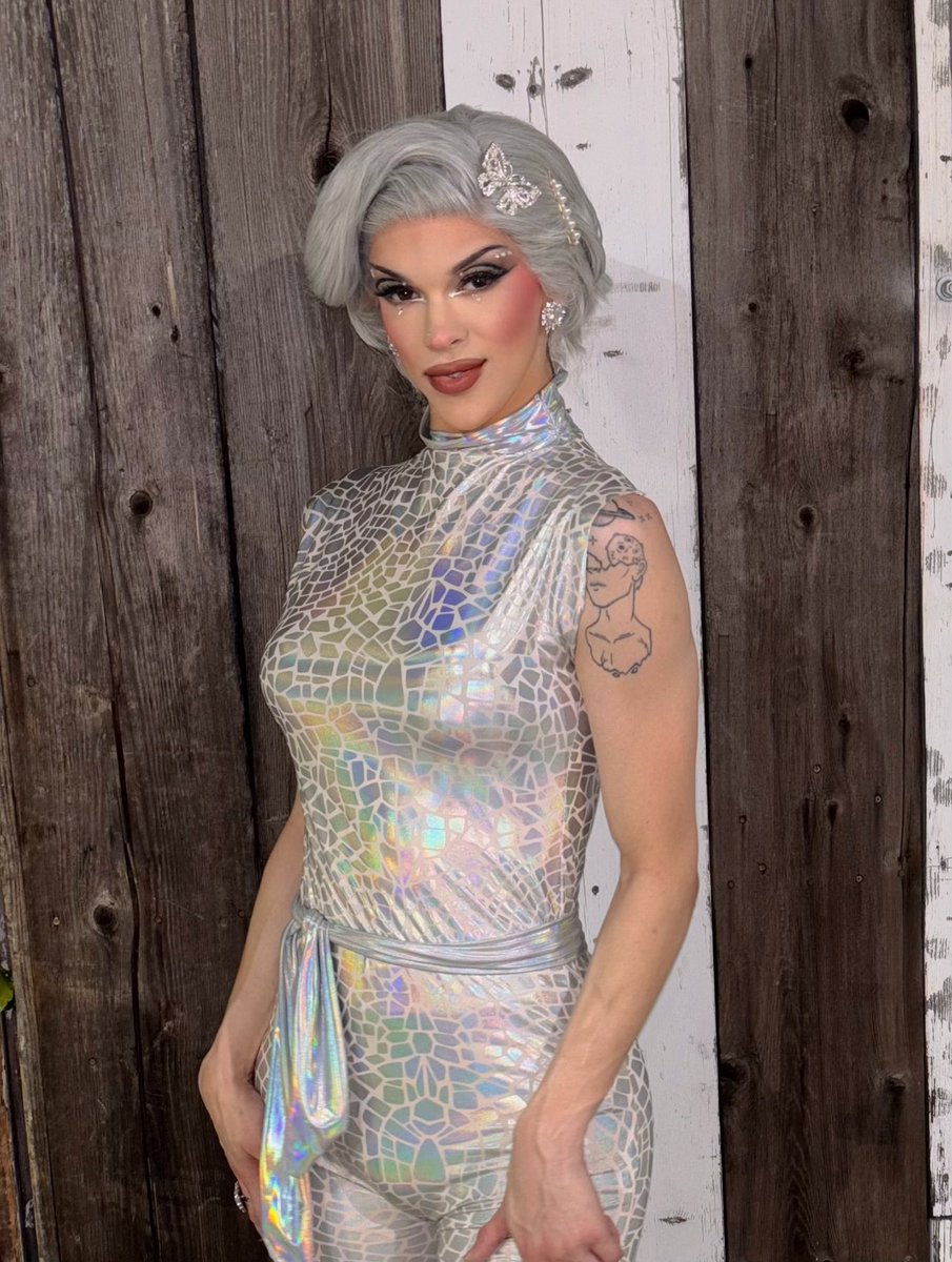 OkPerryOk's tweet image. I literally sewed this outfit &amp;amp; whipped up this hair in less than a couple hours…drag really is magic bc how the hell ☠️🤣