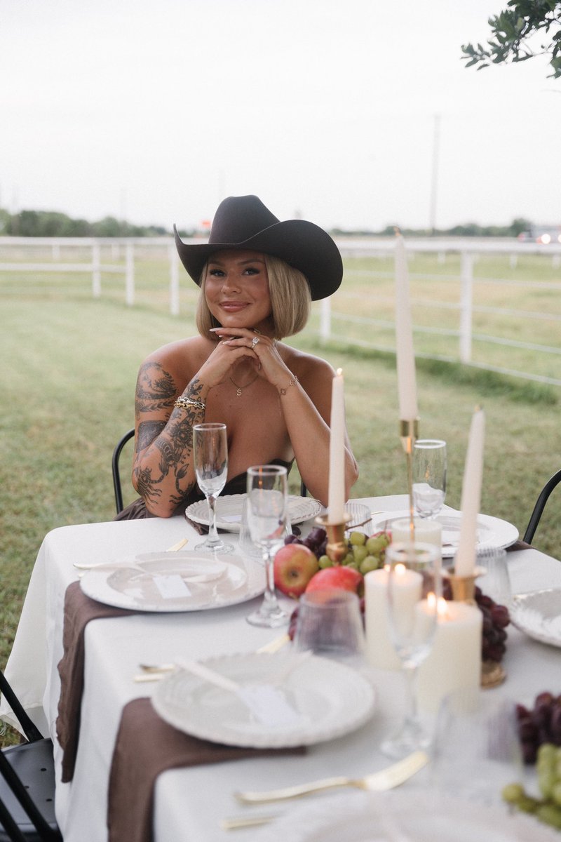 haley kathryn stout tweet media