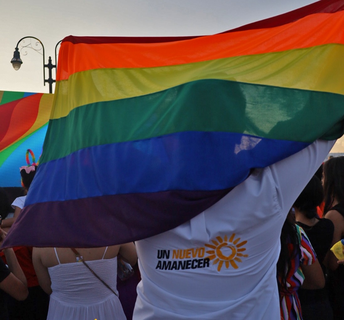 La lucha de la comunidad LGBTTTIQ+ es una lucha por justicia y dignidad. 🏳️‍🌈☀️🏳️‍🌈

En este #DíaDelOrgulloLGBTTTIQ en el #PRDCoahuila acompañamos sus causas, defendemos sus derechos y seguimos trabajando por un país donde nadie tenga que esconder quién es.
#PorLasCausasDeLaGente