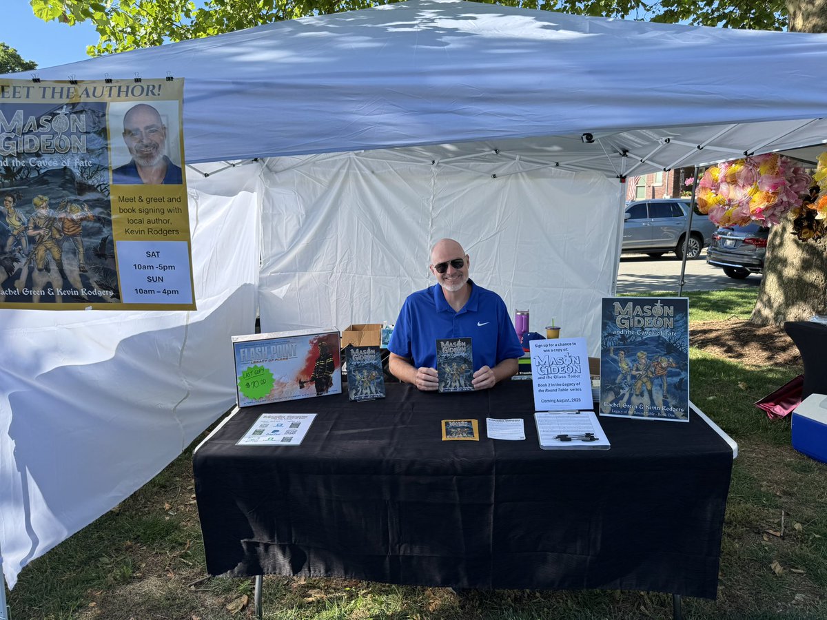 KLRodgers4's tweet image. Come on out to #PlainfieldFest
We are sold out of the hardcovers of Mason Gideon, but still have a bunch of paperbacks!