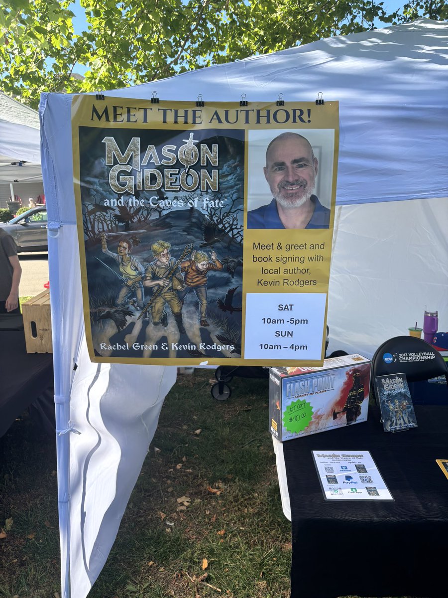 KLRodgers4's tweet image. Come on out to #PlainfieldFest
We are sold out of the hardcovers of Mason Gideon, but still have a bunch of paperbacks!