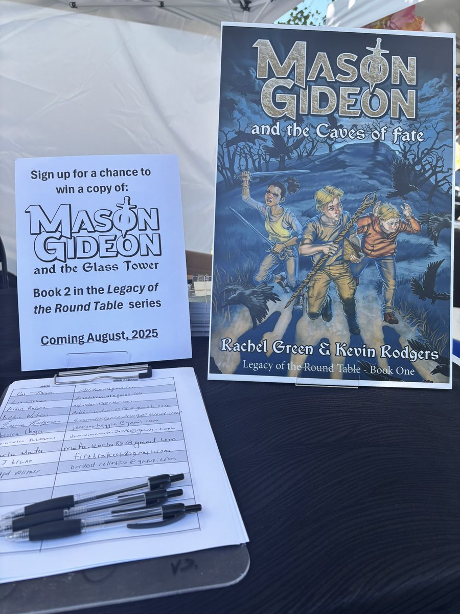 KLRodgers4's tweet image. Come on out to #PlainfieldFest
We are sold out of the hardcovers of Mason Gideon, but still have a bunch of paperbacks!