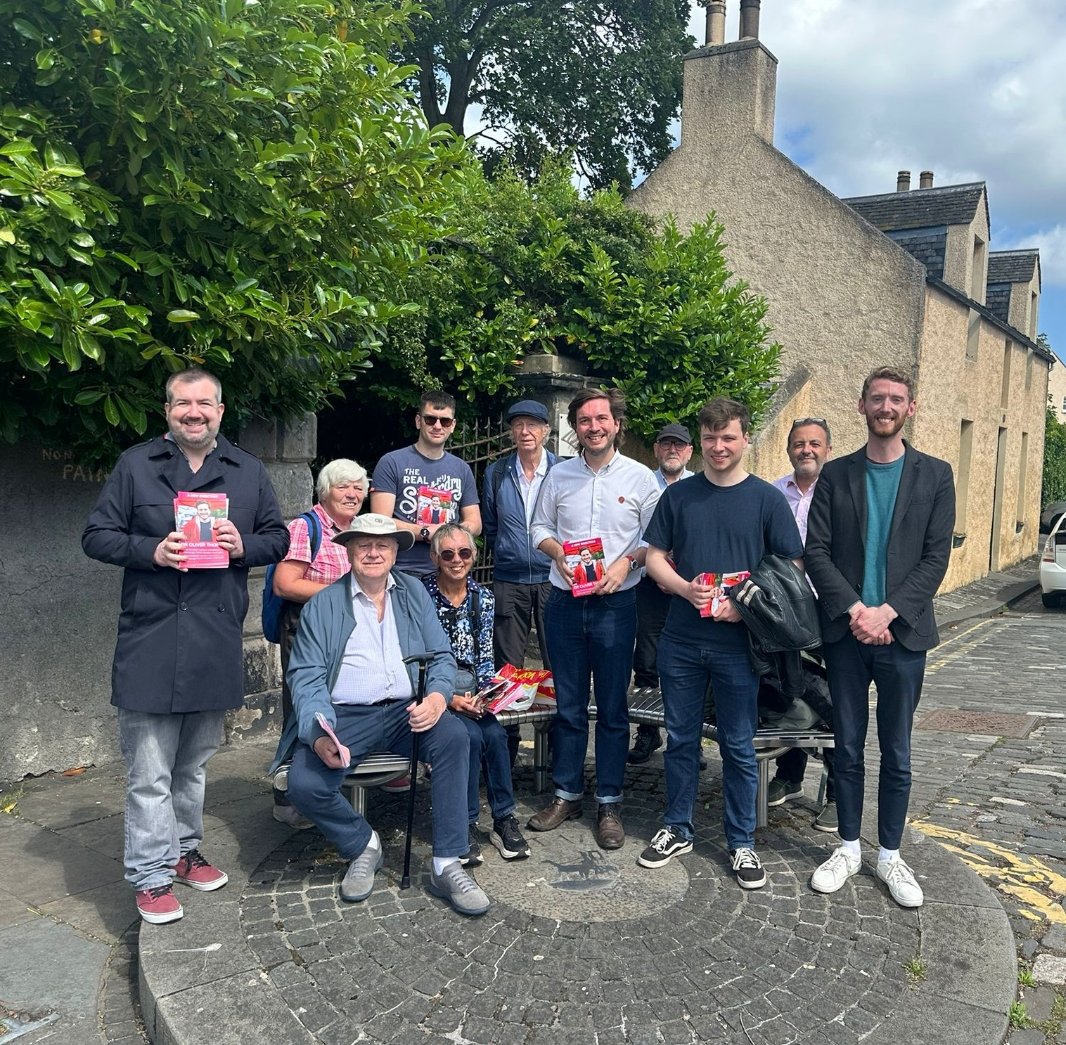 Great session on the doors today delivering my brand new leaflet!

Thank you to everyone who took time to talk. Number of questions raised about proposed traffic changes at Smokey Brae &amp; plans for Marrionville Fire Station. Lots to follow up on