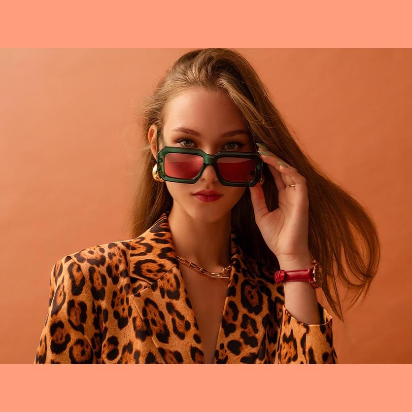 ccolorapp's tweet photo. Wearing animal prints sparingly is sound fashion advice.

Animal prints make a definitive statement, and less is more with these patterns. 

GET THE PROPER COLORED ANIMAL PRINTS, GET THE C COLOR APP https://t.co/DCYFk5tiRi