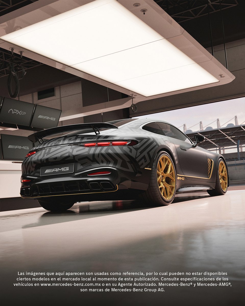 Precisión y potencia se encuentran: descubre el diseño exclusivo y los detalles dorados del nuevo Mercedes-AMG GT 63 APXGP EDITION.El mismo de “F1®️. La Película”. 26 de junio, solo en cines. #MercedesAMG #F1 #wbpictures <a href="/F1Movie/">F1 Movie</a> *Las especificaciones del vehículo pueden variar.