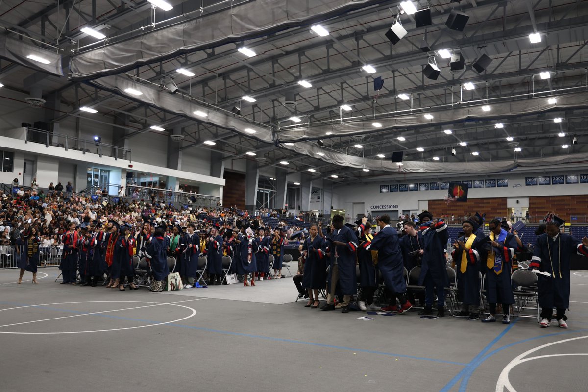 Institute of Technology at Syracuse Central Class of 2025—YOU did it! To the students, families, and educators who made this moment possible: thank you for your heart, your hustle, and your hope. This is just the beginning.🎓