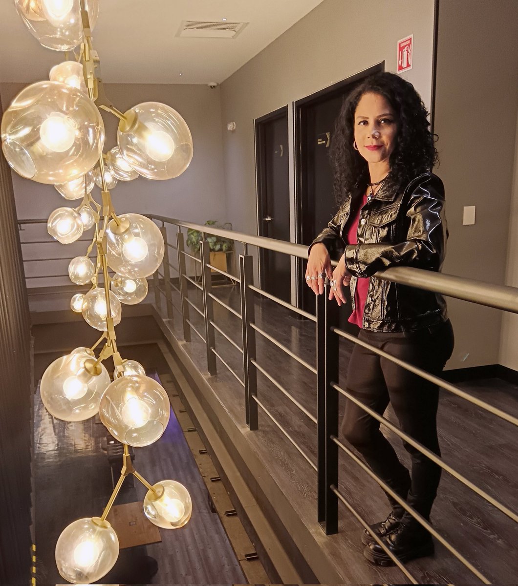 Luz en la oscuridad 💥salud❗ #ruthmilca