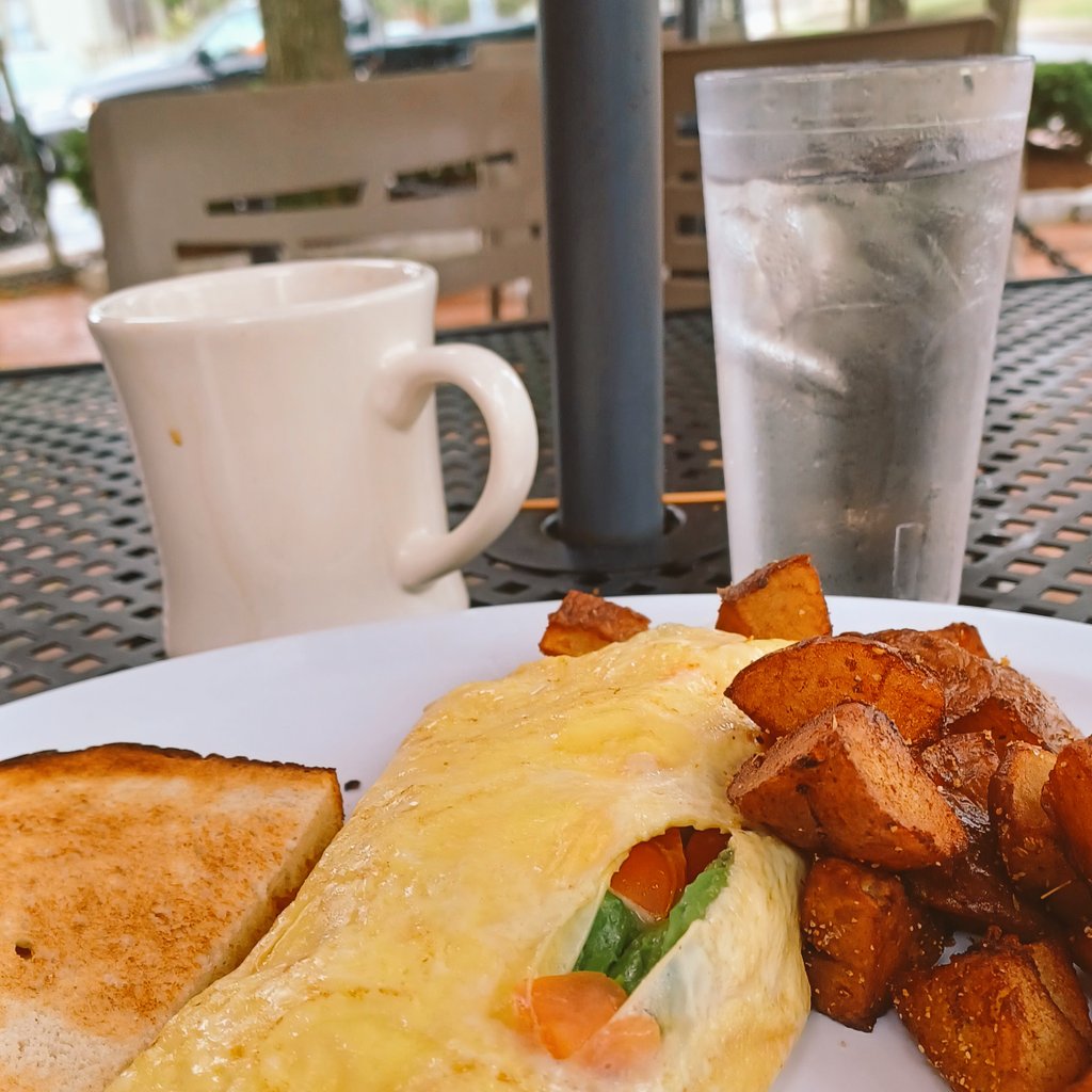 Geoff Wilbur (@geoffwilbur) on Twitter photo Lunchtime #PhoneOnShuffle: <a href="/DekelMusic/">dekel music</a>:Borrowed from the Soul <a href="/marinav/">marinav</a>:You Make Me Beautiful <a href="/HoustonBernard/">Houston Bernard</a>:Ready to Leave #TheNorthernLine:Lightning Strikes <a href="/FastwayOfficial/">Fastway</a>:Say What You Will #NatePerry&RaggedCompany: Another Day <a href="/IlonaTMusic/">iLO</a>:Back to You <a href="/linacoopermusic/">Lina Cooper</a>:Easy Lunchtime #PhoneOnShuffle: <a href="/DekelMusic/">dekel music</a>:Borrowed from the Soul <a href="/marinav/">marinav</a>:You Make Me Beautiful <a href="/HoustonBernard/">Houston Bernard</a>:Ready to Leave #TheNorthernLine:Lightning Strikes <a href="/FastwayOfficial/">Fastway</a>:Say What You Will #NatePerry&RaggedCompany: Another Day <a href="/IlonaTMusic/">iLO</a>:Back to You <a href="/linacoopermusic/">Lina Cooper</a>:Easy