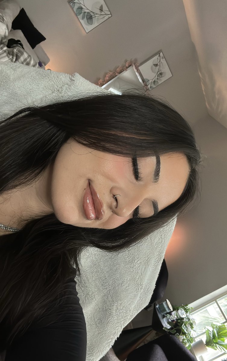 Nicari 🤍 tweet media