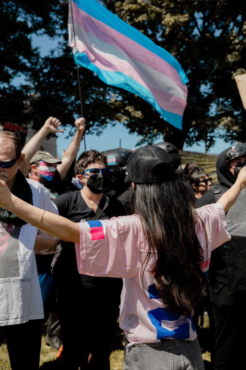 One praying woman handled all of Antifa