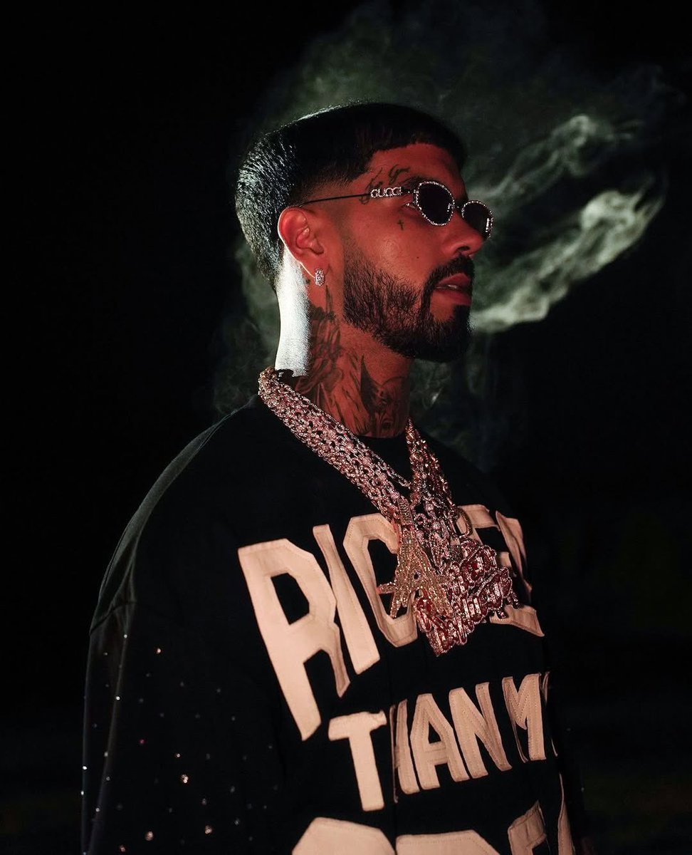 Anuel Data tweet media