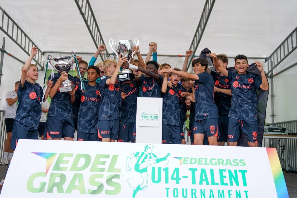 Voor de derde keer wint FC Utrecht het Edel Grass U14 Talent Tournament. In de finale moest Borussia Mönchengladbach het onderspit delven.