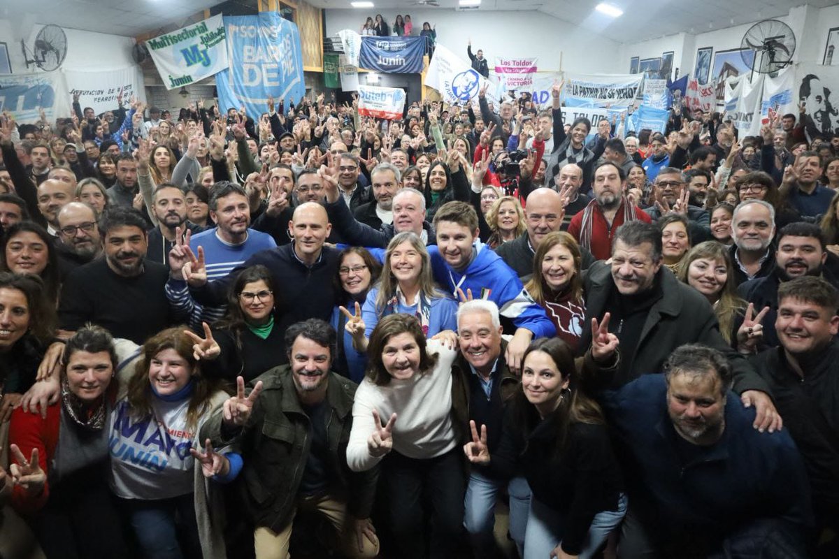 patriaeselotrok's tweet image. 🔆🇦🇷 PLENARIO EN LA 4TA SECCIÓN
¡El @MOVIMIENTODAF se organiza!
En Junín, participamos del Plenario de la 4ta Sección Electoral junto a compañeros del gabinete provincial, intendentes, legisladores provinciales, referentes de organizaciones políticas y sociales, la militancia y…