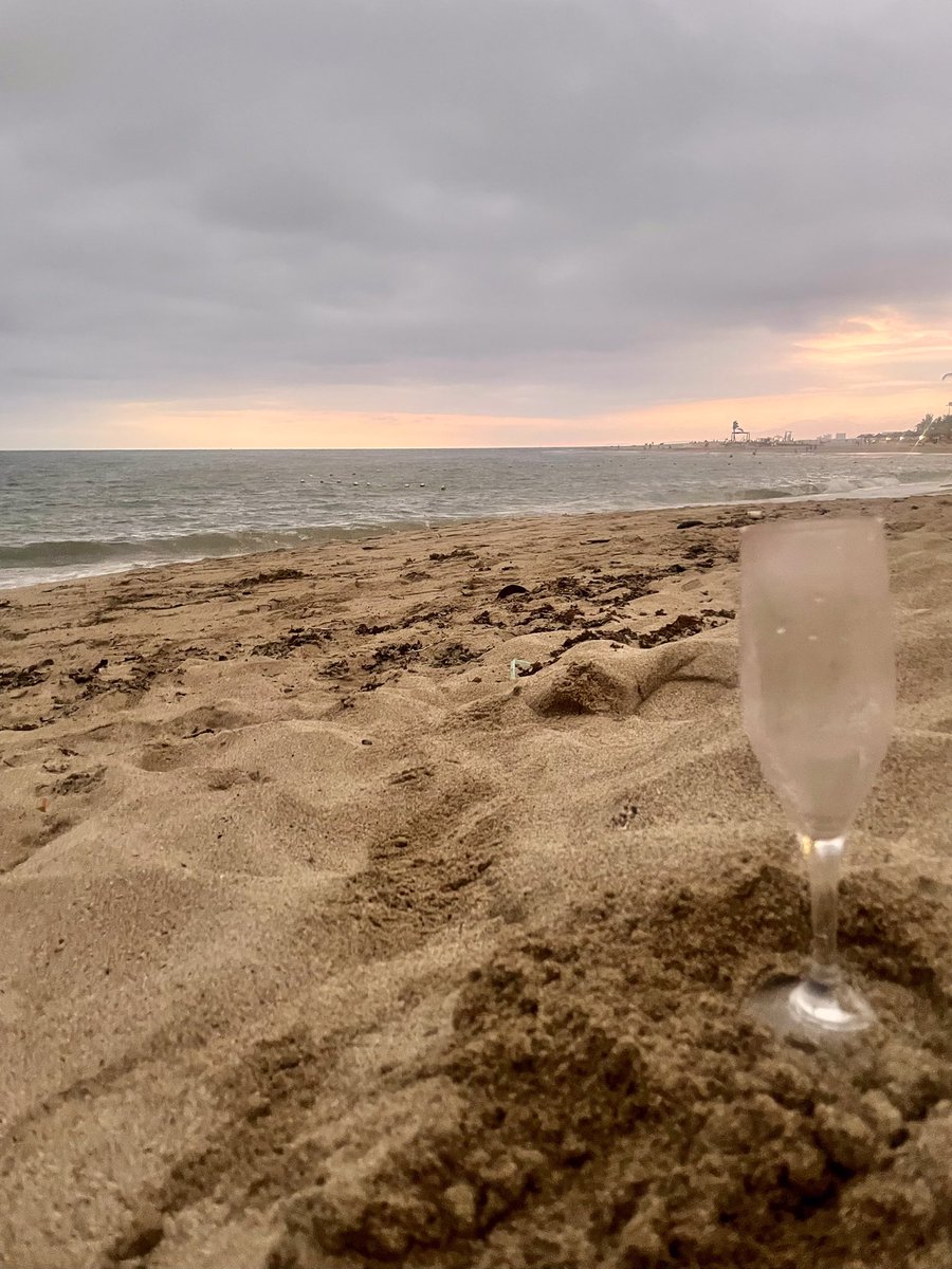 Widowed Tango Foxtrot (@yegwidow) on Twitter photo New Post: Messages from Strangers, No Expectations and No Obligations… wrapping up my time in Puerto Vallarta with more life lessons ❤️
Read it here: 
tinyurl.com/2rbe6u45 New Post: Messages from Strangers, No Expectations and No Obligations… wrapping up my time in Puerto Vallarta with more life lessons ❤️
Read it here: 
tinyurl.com/2rbe6u45