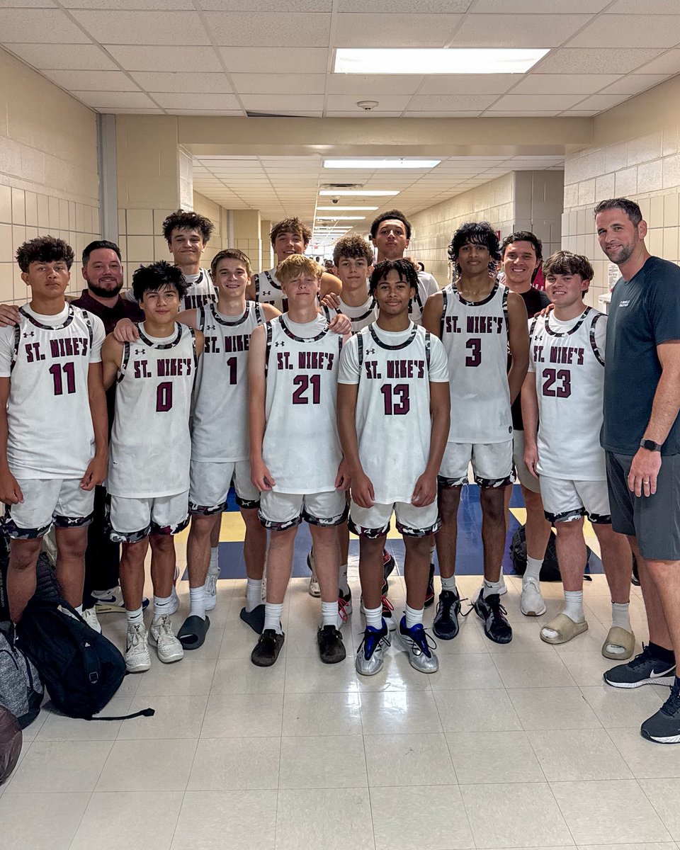 𝗧𝗔𝗕𝗖 𝗦𝗵𝗼𝘄𝗰𝗮𝘀𝗲 🏀

The varsity boys basketball team went 3-0 at the TABC Showcase in Duncanville, opening with a 59–39 win over defending UIL 6A state champs Denton Guyer and big wins over Highland Park (64–48) and Little Elm (77–64)!

<a href="/Tabchoops/">𝙏𝘼𝘽𝘾🏀📋</a> 

#smprepwarriors