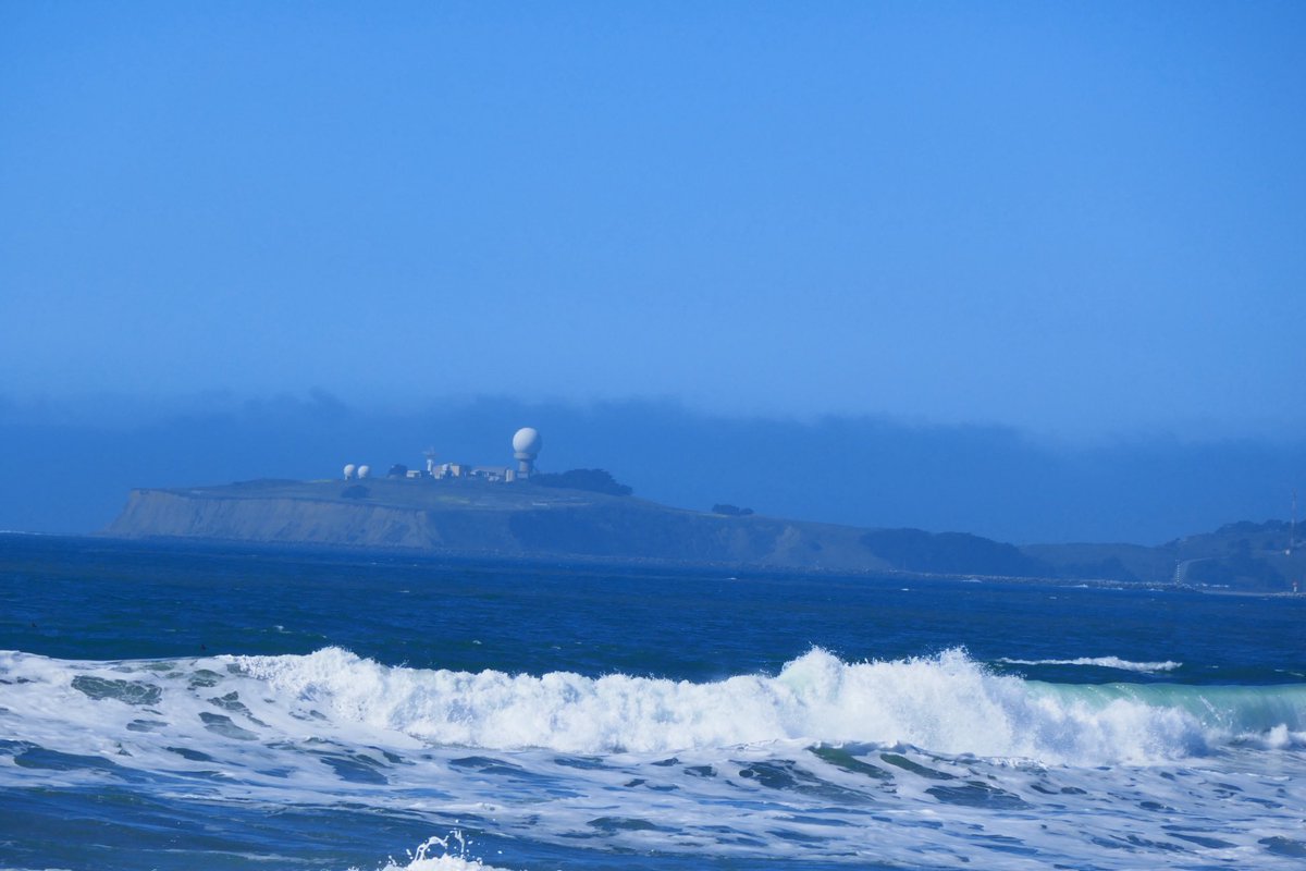 Beaches reverberate with a special magic whether it’s summer or not.
“Illusive Summer” Insights:

hikingautism.com/insights--hike…

#hiking #autism #nature #disabilities #hope #summer #beaches #walking #outdoors #freshair #selfcare