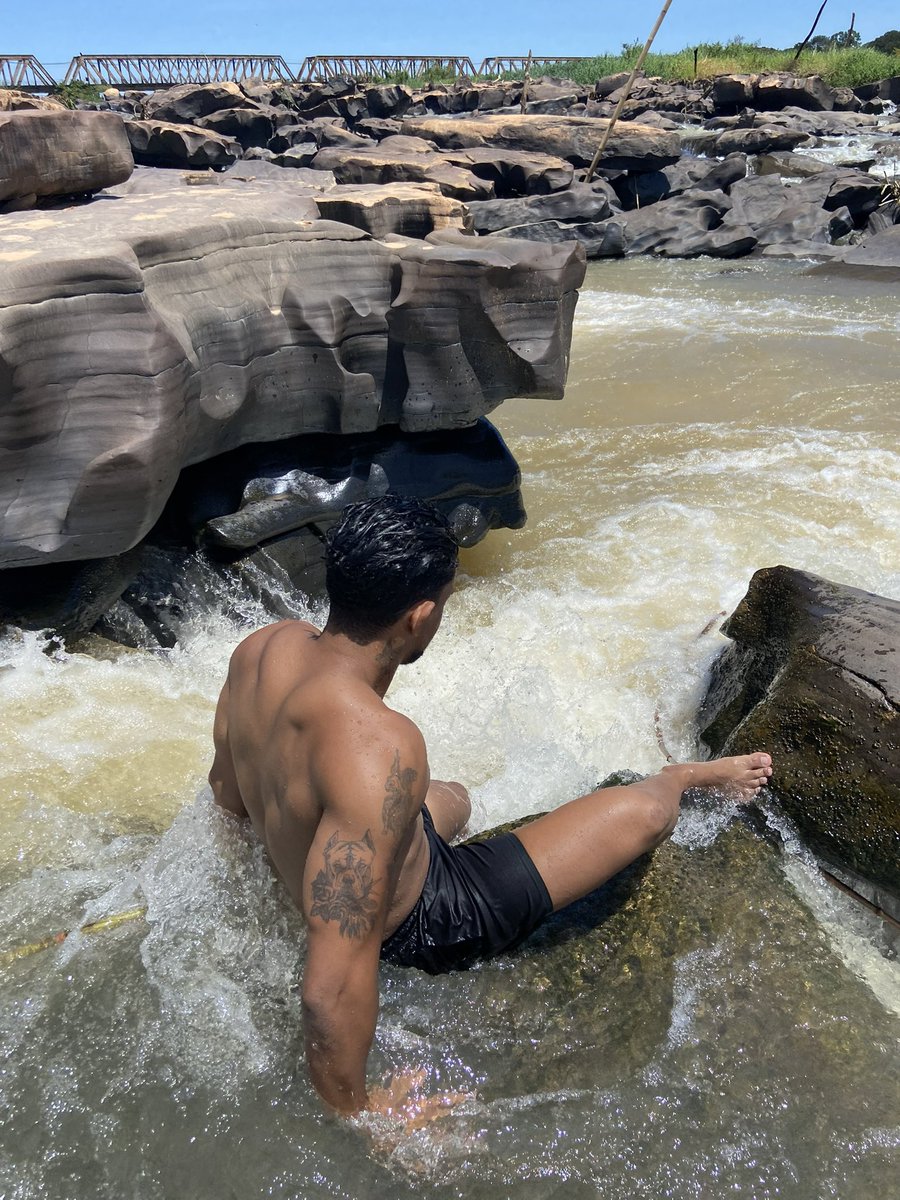 raydeviito's tweet image. Praiou bora ?