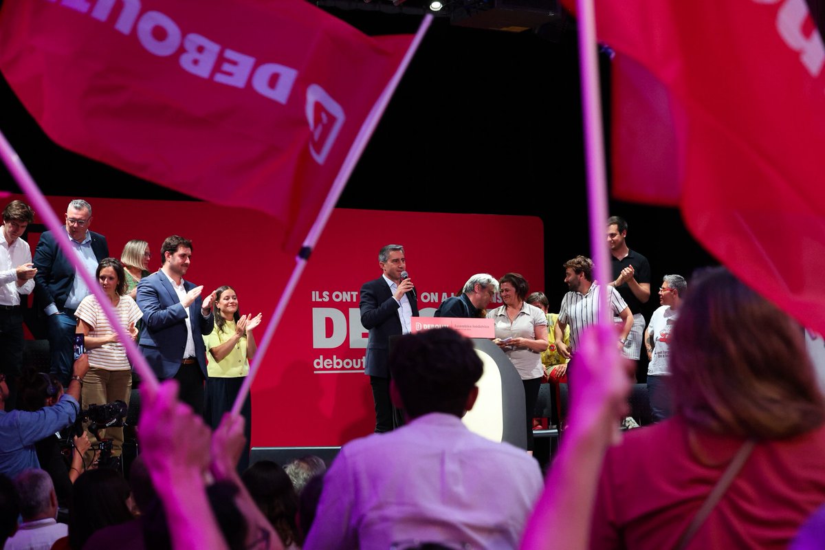 Francois_Ruffin's tweet image. Debout! c&apos;est parti !

Une force populaire, qui porte la voix de ceux qui n&apos;en ont pas.

Rejoignez-nous, soyez Debout! partout ➡️ debout.fr