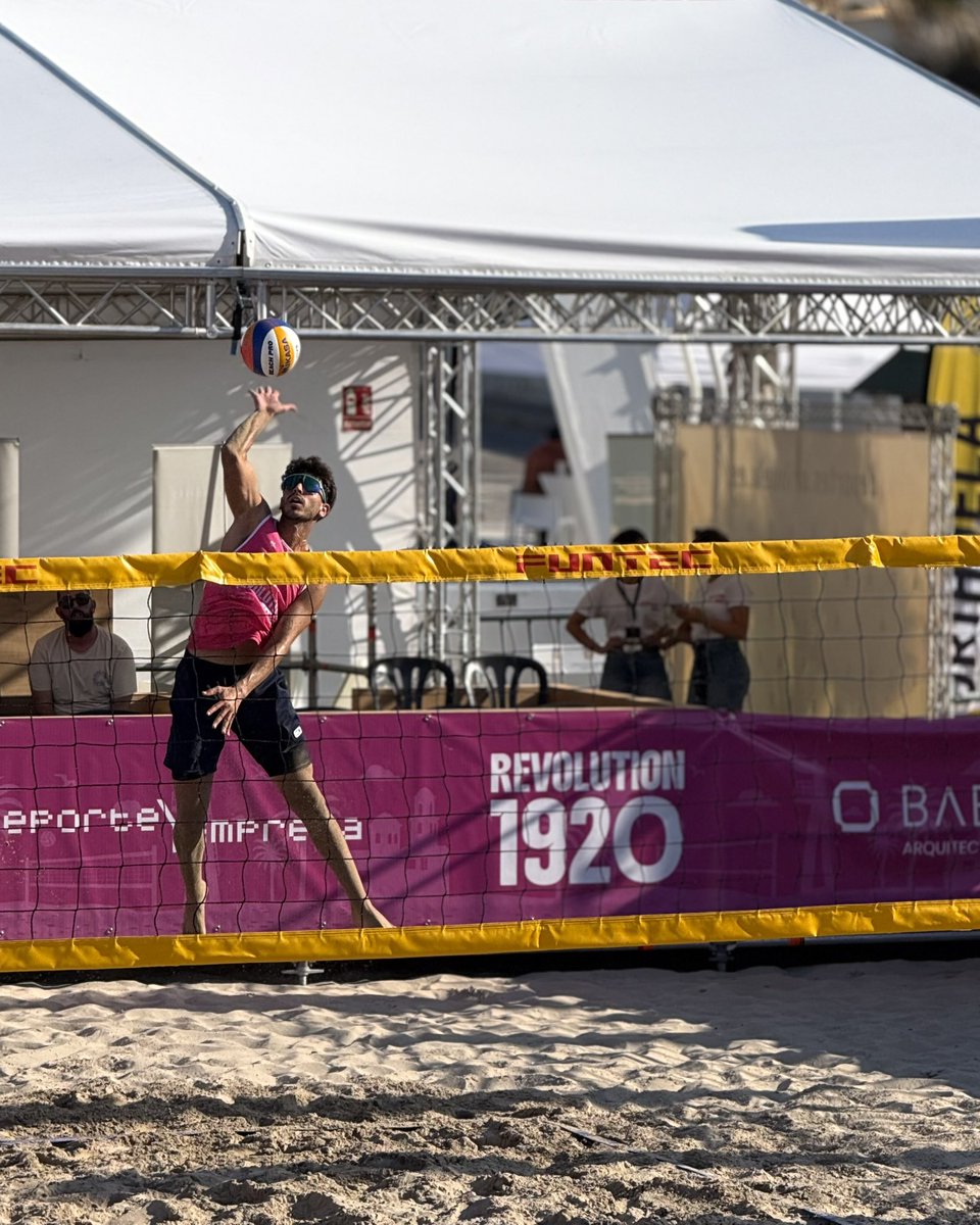 Revolution 1920 tweet media