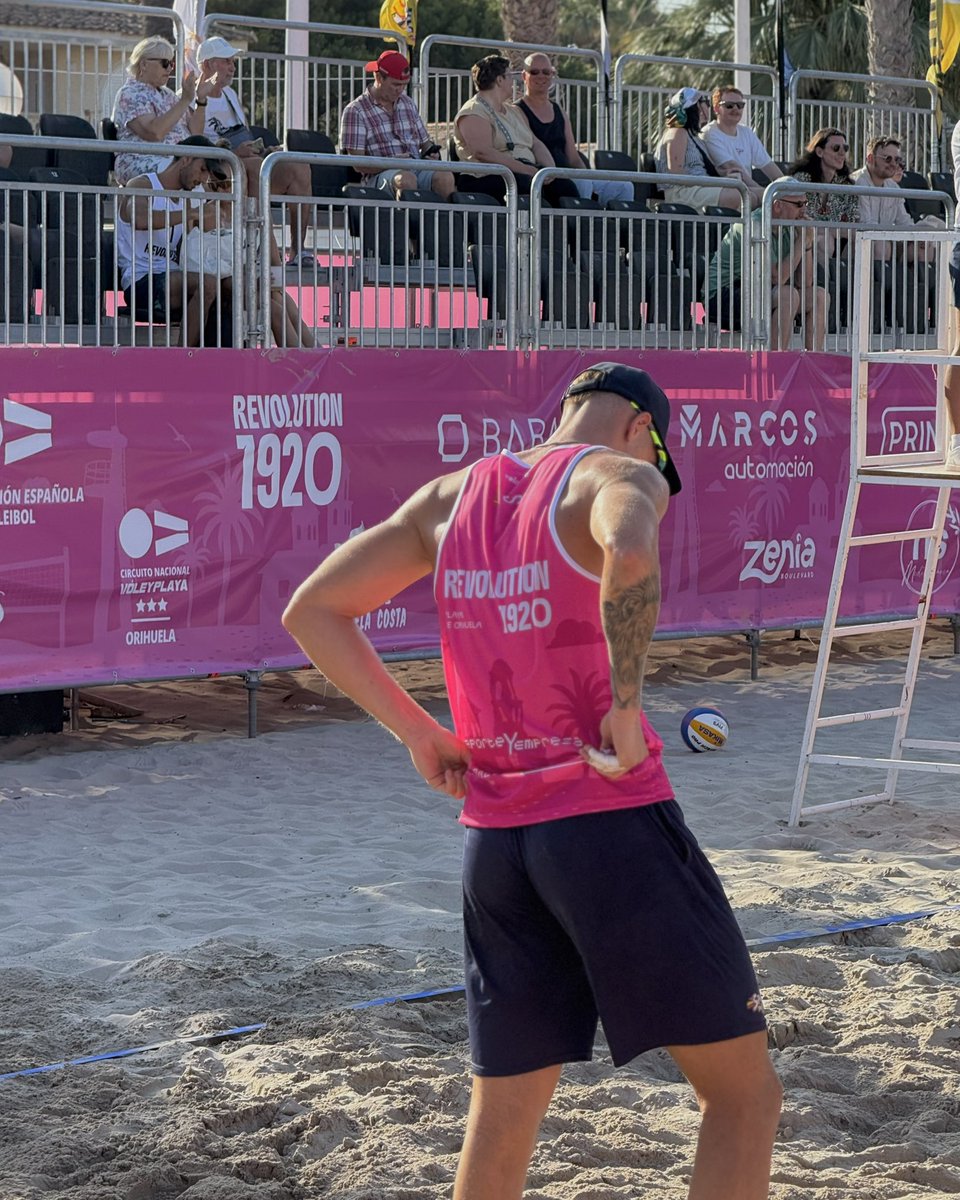 Revolution 1920 tweet media