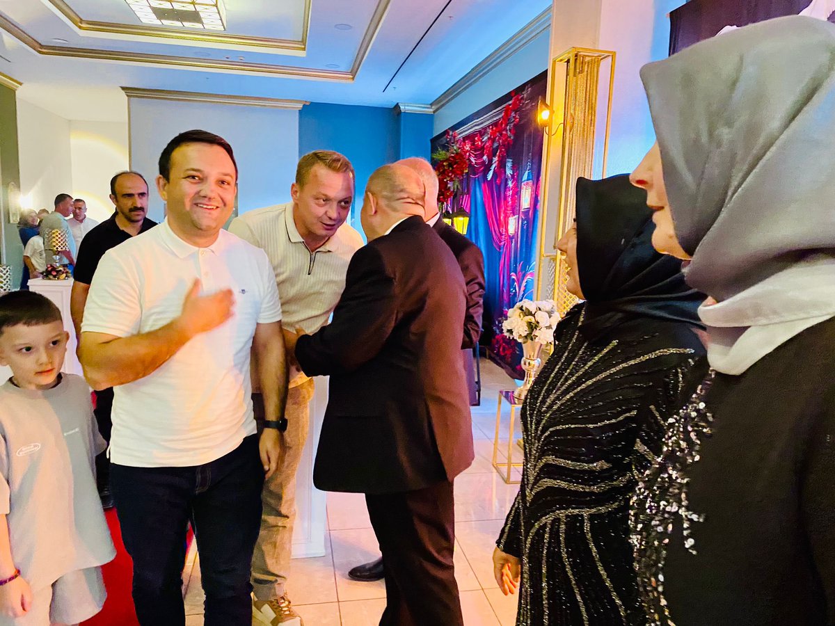Arslan ve Demirgen ailelerinin kıymetli evlatları Gamze &amp; Ufuk kardeşlerimizin düğün merasiminde yerimizi aldık. Genç çiftimize huzur, sağlık ve mutlulukla dolu bir ömür diliyorum.