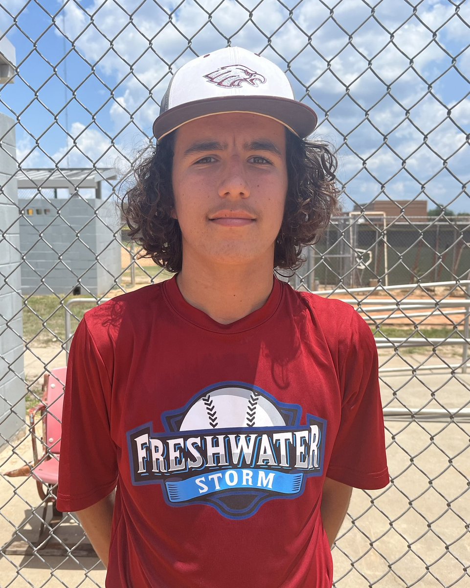 PrspCntSports's tweet photo. 2028 LHP Bryson Maples (Trinity Christian) turned in an excellent pitching performance for the Freshwater Storm in their tie vs CBU at the PG WWBA FL event today. He worked 4 innings with 0 ER, 2 BB and 5 K while throwing 69% strikes as his strong summer season continues. https://t.co/2WgT7eDvWh
