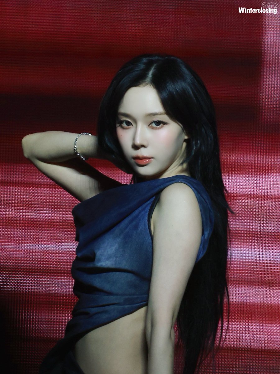 kwtclosing0101's tweet image. 250628 SMT London
#aespa #æspa #에스파
#WINTER #윈터