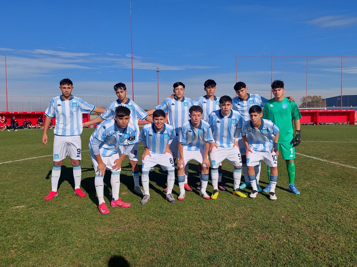 Resumen de la 16ª fecha del torneo de Juveniles de la <a href="/LigaAFA/">Liga Profesional de Fútbol</a>, ante Argentinos.

➡ 𝑬𝑵 𝑬𝑳 𝑷𝑹𝑬𝑫𝑰𝑶 𝑻𝑰𝑻𝑨 𝑴𝑨𝑻𝑻𝑰𝑼𝑺𝑺𝑰  
Cuarta: 2-1 (Bautista Espíndola y Fausto Macías ⚽).
Quinta: 2-1 (Leandro Solarte y Lautaro Tello ⚽).
Sexta: 1-1 (Mateo Leder ⚽️).

➡ 𝑬𝑵