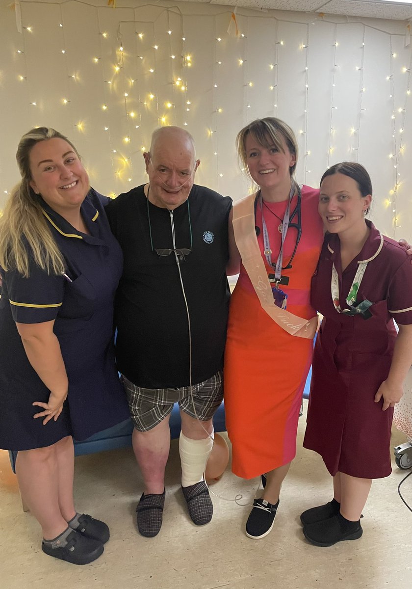 Aeysha Harley (@respiratoryuhp) on Twitter photo Yesterday we said goodbye to our wonderful colleague <a href="/CrapnellAdele/">Adele Crapnell</a>. Weβre going to miss you very much on respiratory π«β€οΈ Good luck on your next adventure. (Pt consent gained to post picture) <a href="/harrietsarahhh/">Harriet π« π©πΌββοΈ</a> <a href="/matron_mike/">mike</a> Yesterday we said goodbye to our wonderful colleague <a href="/CrapnellAdele/">Adele Crapnell</a>. Weβre going to miss you very much on respiratory π«β€οΈ Good luck on your next adventure. (Pt consent gained to post picture) <a href="/harrietsarahhh/">Harriet π« π©πΌββοΈ</a> <a href="/matron_mike/">mike</a>