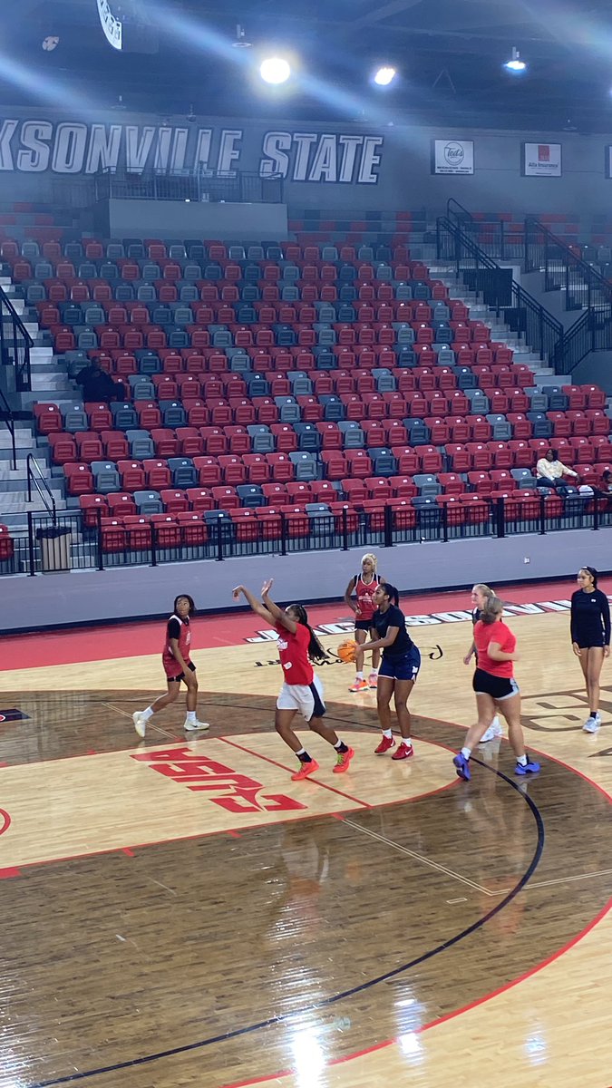 jonnasnelling's tweet image. JaxState Elite Camp today with @JaxStateWBB